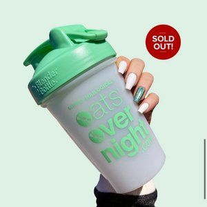 **ISO** Simplynailogical Oats Bottle